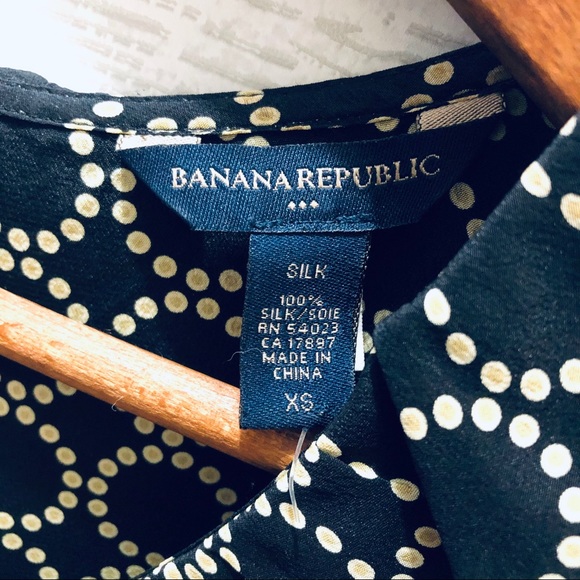 BANANA REPUBLIC Top - Picture 5 of 7